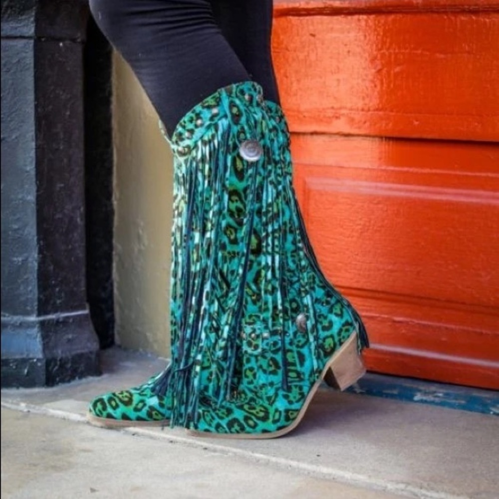 Leopard Turquoise Fringe Boots size 8